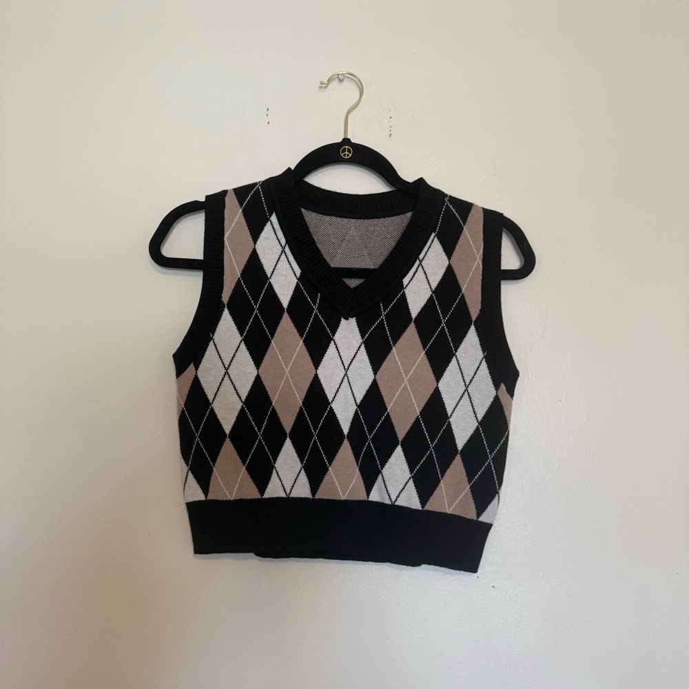 Argyle Knit Vest with White Shirt - Picture 3 of 7
